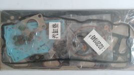 Комплект прокладок двигуна верхній 02/201849>>02/202014>>02/202459>>02/202451>>02/202062 Комплект прокладок двигуна верхній 02/201849>>02/202014>>02/202459>>02/202451>>02/202062