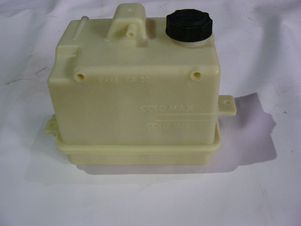 Бачок розширювальний 128/15480>>346/90016 Бачок розширювальний 128/15480>>346/90016