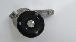 Ролик натяжний 320/08657>>320/08759>>320/08584>>320/08651 Ролик натяжний 320/08657>>320/08759>>320/08584>>320/08651