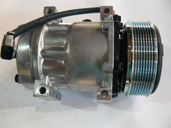 Компресор кондиціонера 320/08562>>7232/42840 Компресор кондиціонера 320/08562>>7232/42840