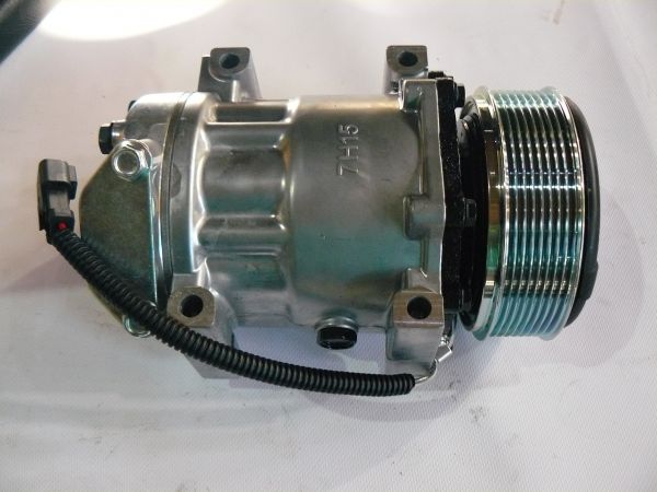 Компресор кондиціонера 320/08562>>7232/42840 Компресор кондиціонера 320/08562>>7232/42840