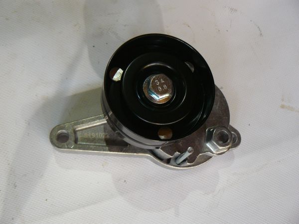 Ролик натяжний 320/08584>>320/08651>>320/08759>>320/08657 Ролик натяжний 320/08584>>320/08651>>320/08759>>320/08657