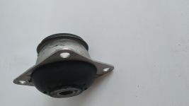 Подушка двигуна 331/40347 Подушка двигуна 331/40347