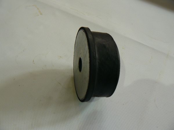 Подушка кабіни 331/18442>>331/18441>>331/15636 Подушка кабіни 331/18442>>331/18441>>331/15636