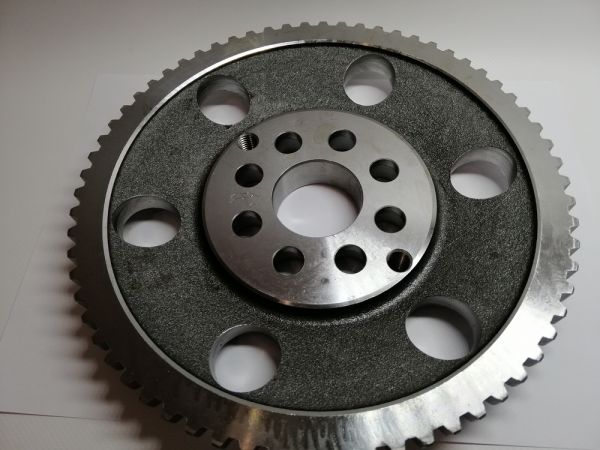 Шестерня ступиці 450/12702>>450/10204 Шестерня ступиці 450/12702>>450/10204