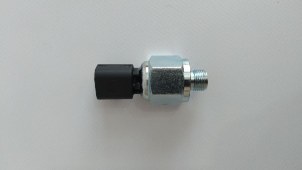 Датчик тиску масла КПП 701/80626>>701/80591>>701/80319>>701/M7305 Датчик тиску масла КПП 701/80626>>701/80591>>701/80319>>701/M7305