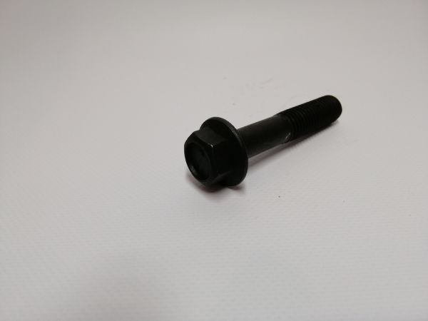 Болт 826/01060 Болт 826/01060