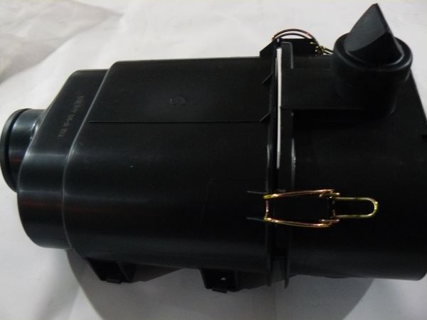 Корпус повітряного фільтра 32/925684 Корпус повітряного фільтра 32/925684